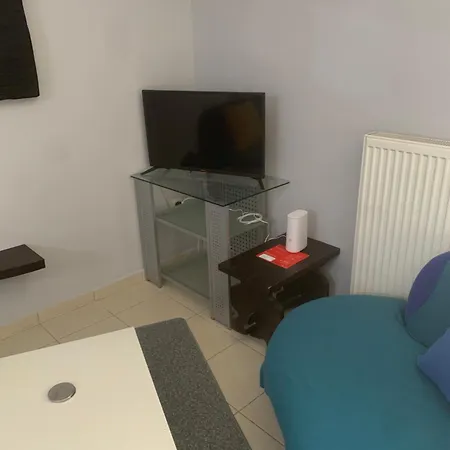 Gerard Luxury * Patras